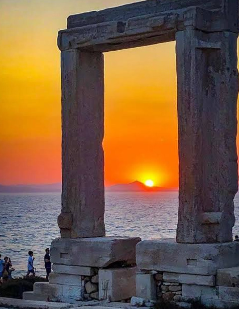 naxos cyclades greece portara sunset 480x620
